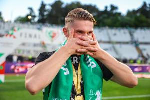 记者：约克雷斯放弃200万欧薪水，以便阿森纳用这笔钱提升报价