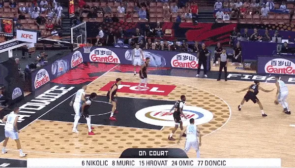 华体会体育APP-东契奇小打大，运球转身金鸡独立出手打进得到21分