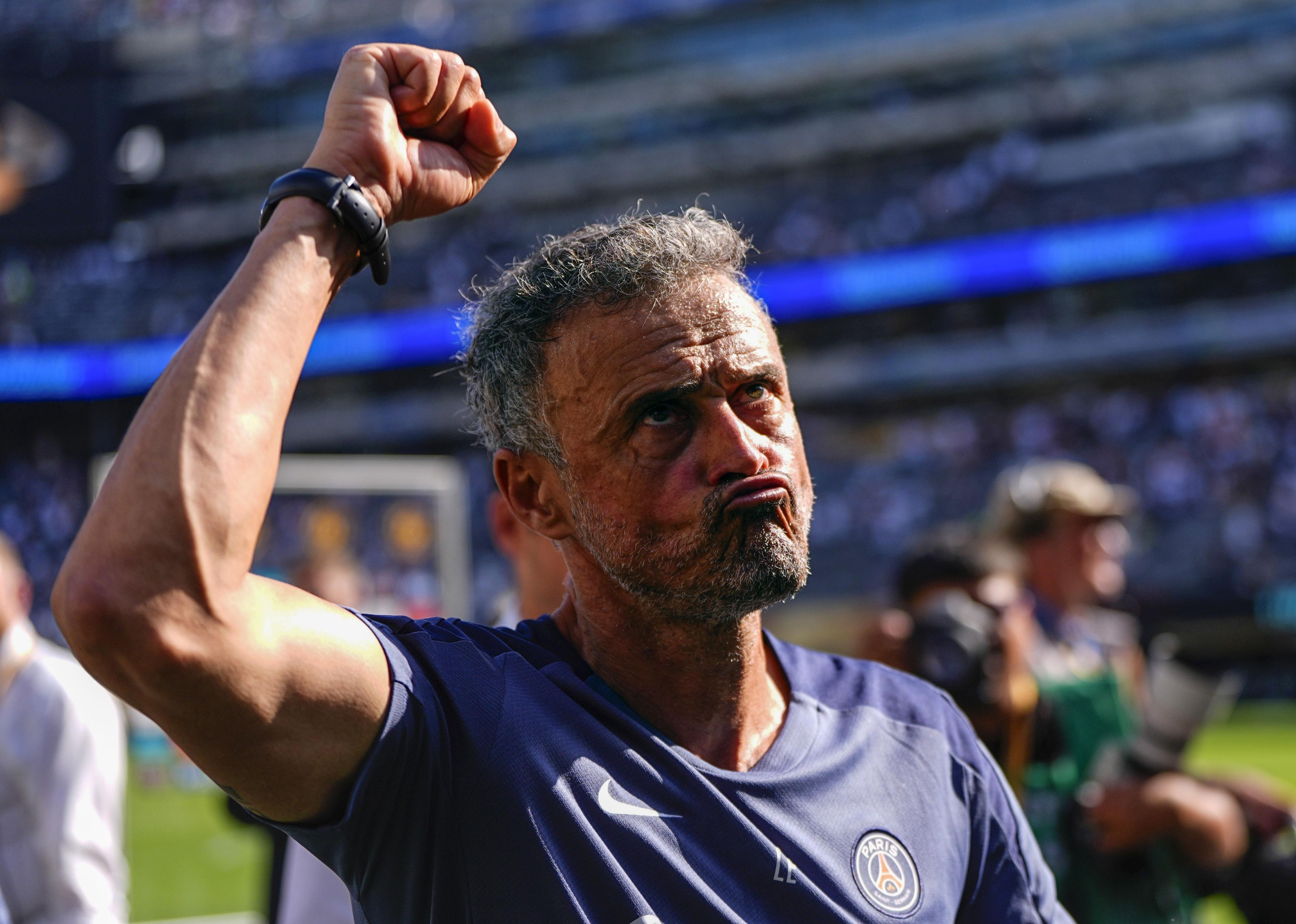 华体会体育下载-巴黎队史创纪录：开赛15分钟即斩获三球